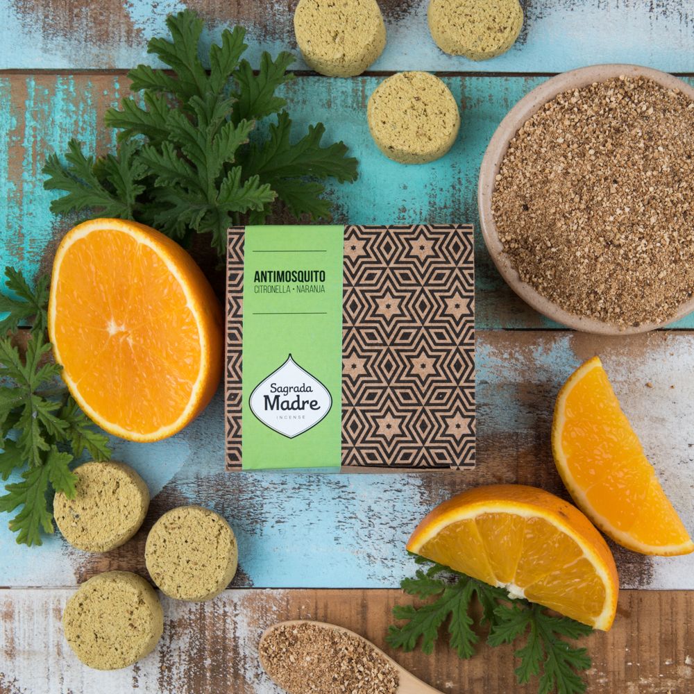 Bomba Carbón de Defumación Activada de Citronella (anti moquito) X 12