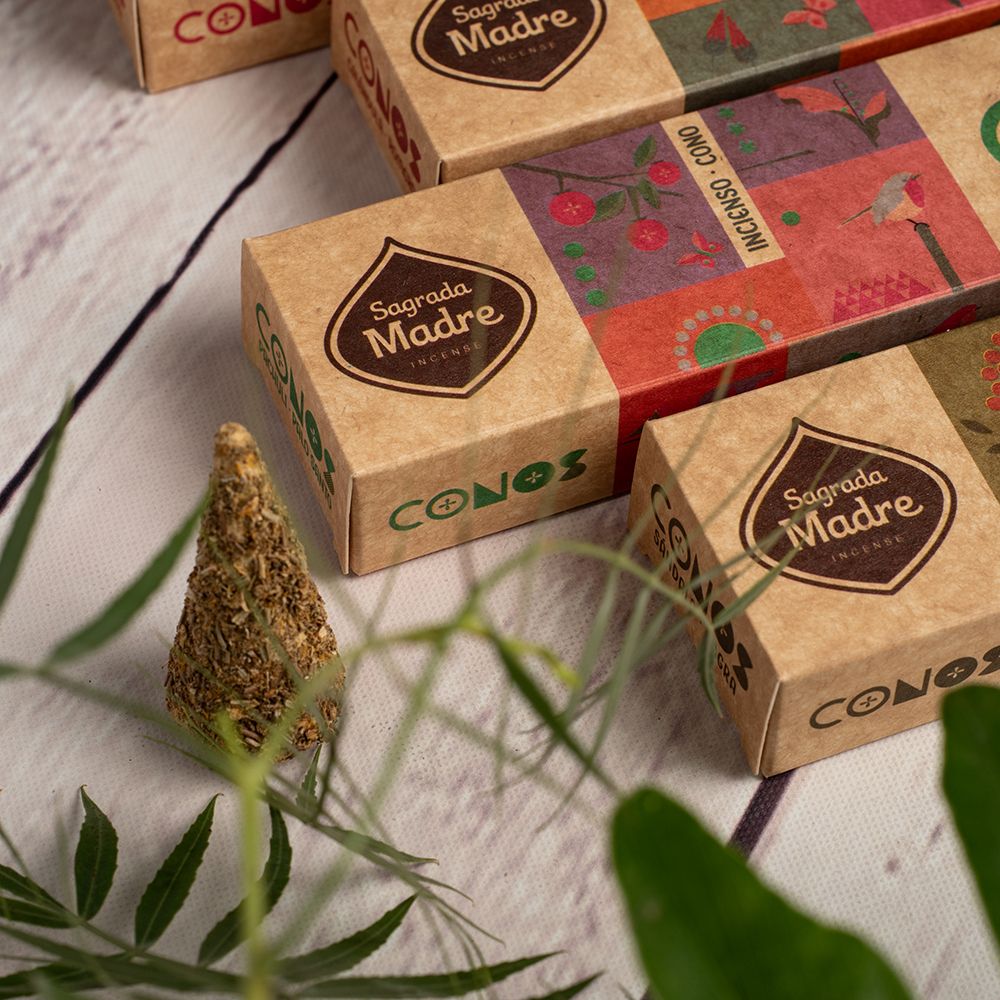 Conos de Ruda y Romero